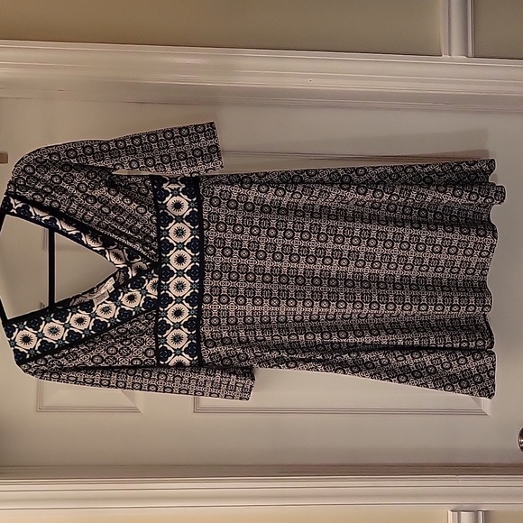 Maggy London Dresses & Skirts - Maggie London Dress sz 12 P